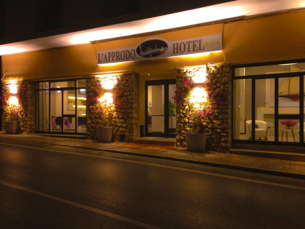 Hotel L'Approdo Porto Azzurro Kültér fotó